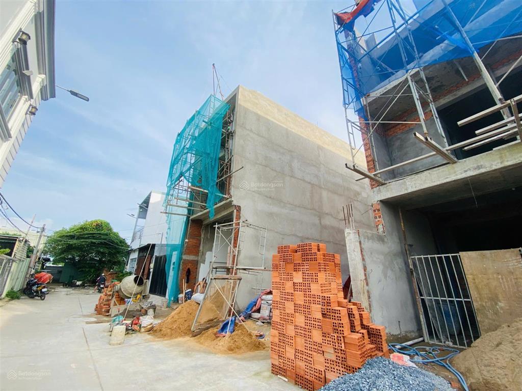 Đất đẹp, chỉ 9 tỷ  104m2 đường xe tải 7m trung tâm quận 2 vài bước ra nguyễn thị định
