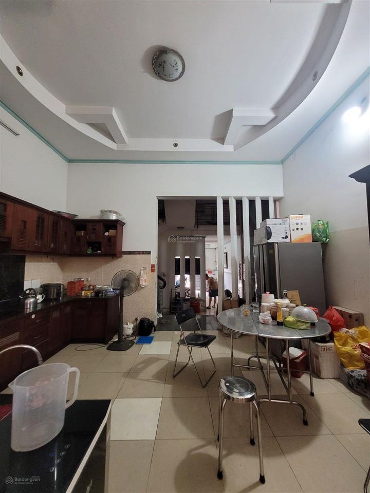 Nhà 4 tầng kpl ngay lê văn thịnh bình trưng tây quận 2 chỉ 10 tỷ hơn.
