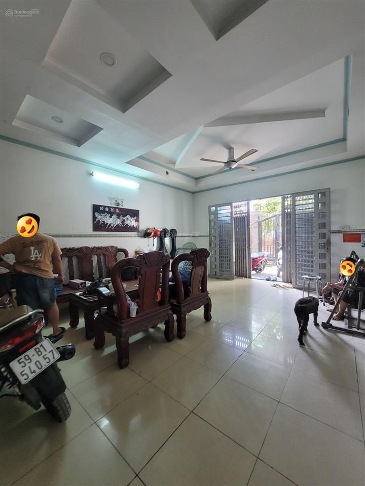 Nhà 4 tầng kpl ngay lê văn thịnh bình trưng tây quận 2 chỉ 10 tỷ hơn.