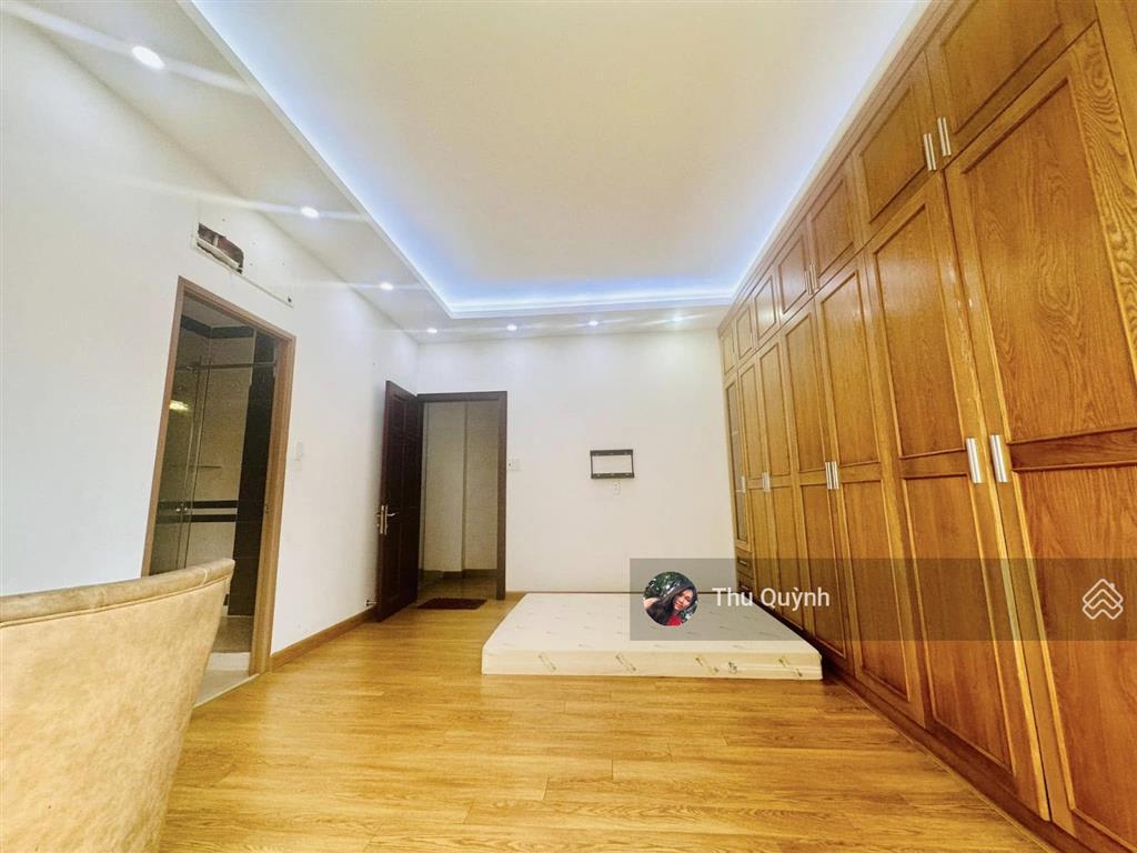 Tòa nhà chdv lê văn sỹ quận 3 (9,2x19m) hầm 7 tầng, hdt 130 triệu/tháng