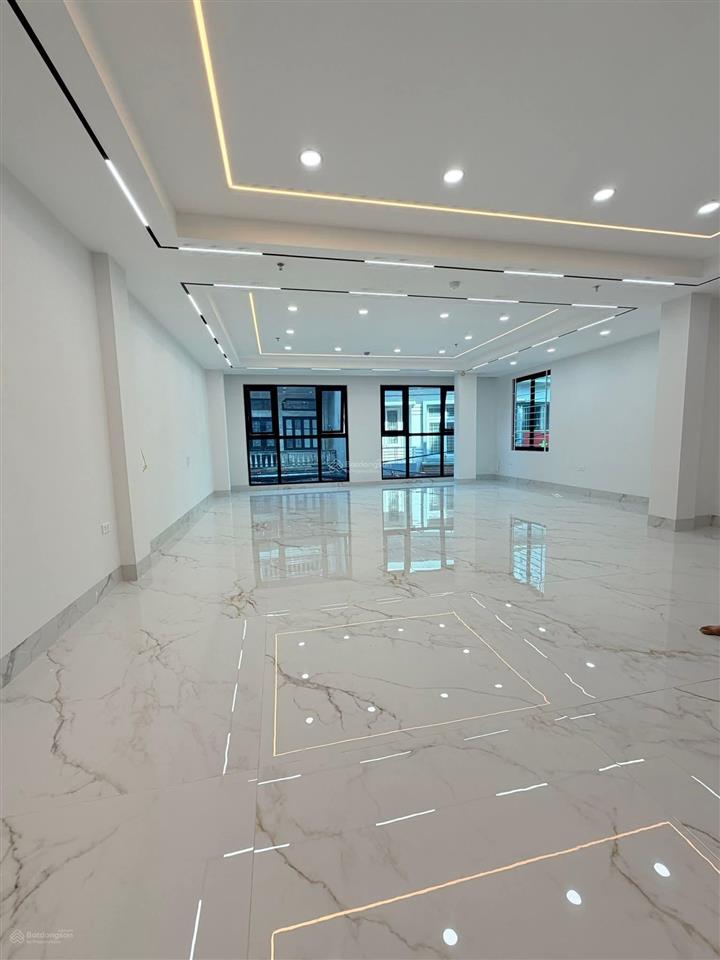 Toà nhà 8 tầng 7 nổi 1 hầm phố khúc thừa dụ, cầu giấy 99m2, 8 tầng, chào 33 tỷ