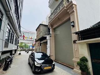 Hiếm có! bán nhà phân lô phố phạm tuấn tài  2 mặt thoáng  ô tô tránh  70m chào 22.5 tỷ