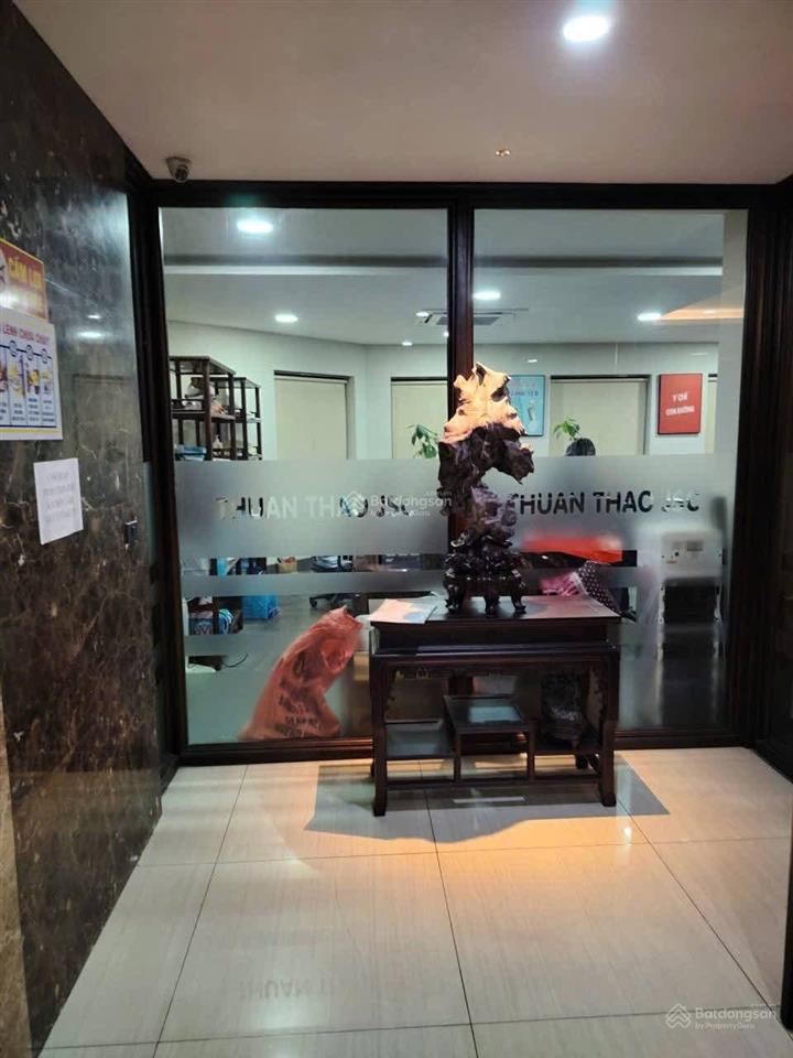 Bán tòa nhà văn phòng lô góc, lê đức thọ, mỹ đình 350m 7 tầng chào 136 tỷ