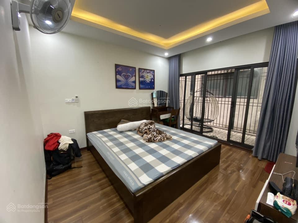 Siêu phẩm phân lô, ô tô tránh, thang máy thành thái, cầu giấy 6 tầng 48m 18.5 tỷ