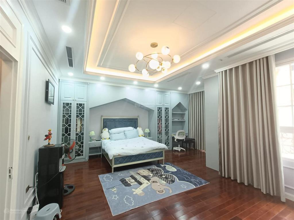 Bán nhà thang máy, vỉa hè ô tô, kinh doanh văn cao, ba đình 46m 6 tầng mt 4.5 20 tỷ