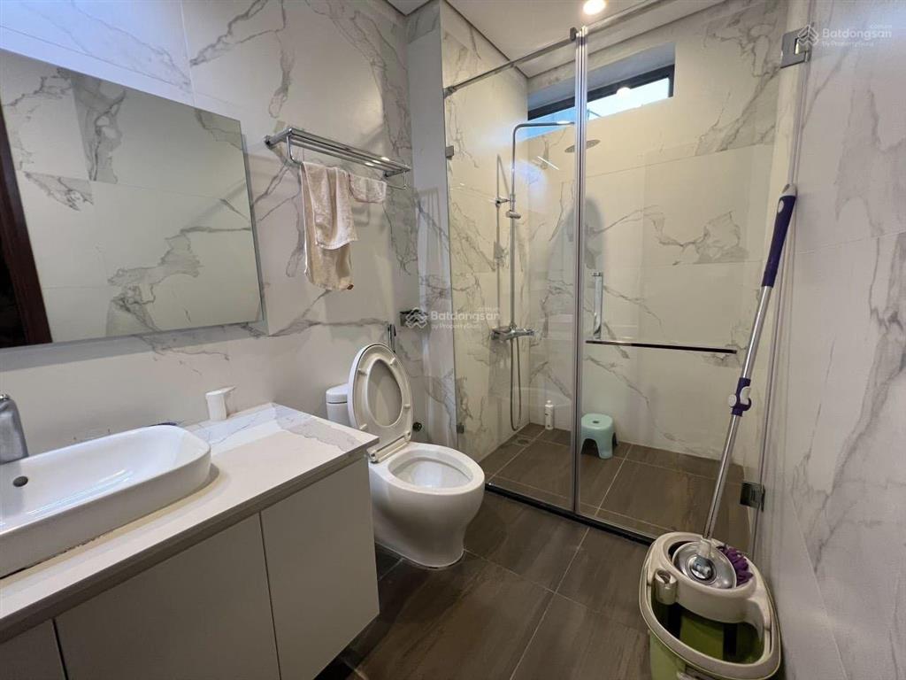 Bán nhà liền kề vỉa hè  ô tô tránh duy tân 106m2 x 5 tầng  mt 7m 27,8 tỷ