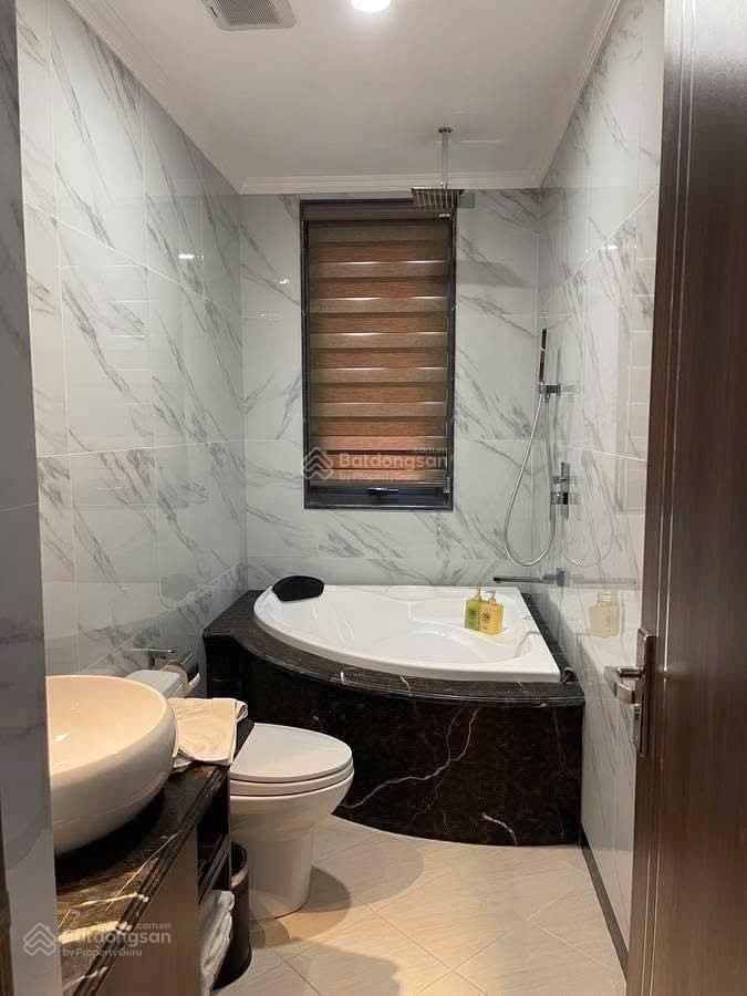 Bán nhà đường đô thị phạm hùng ngõ ô tô tránh đẹp không tỳ vết 15.5 tỷ