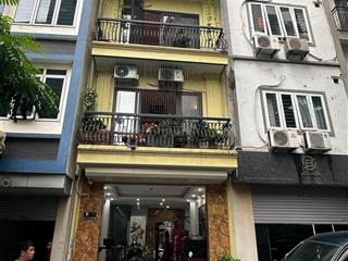 Bán nhà phân lô hoàng quốc việt  7 tầng thang máy  ô tô tránh  kinh doanh tốt  18,5 tỷ
