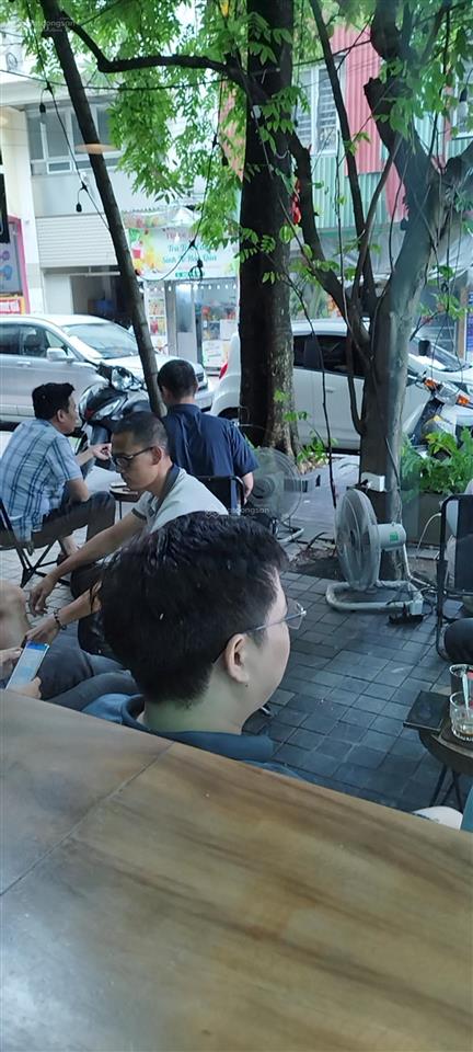 Bán nhà phân lô hoàng quốc việt  7 tầng thang máy  ô tô tránh  kinh doanh tốt  18,5 tỷ