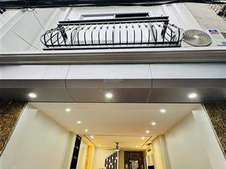 Siêu phẩm ô tô, thang máy trung kính, cầu giấy 50m 7 tầng nt 4m 16,8 tỷ