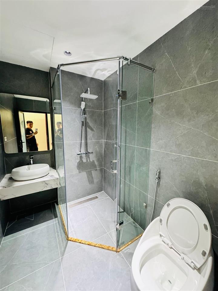 Siêu phẩm ô tô, thang máy trung kính, cầu giấy 50m 7 tầng nt 4m 16,8 tỷ
