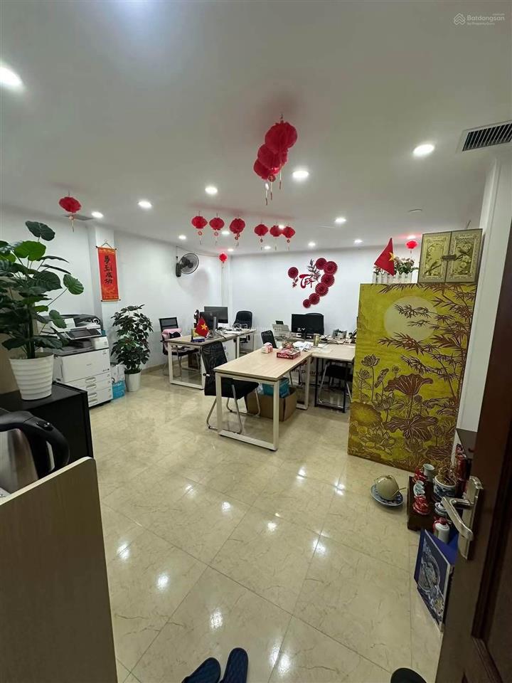 Siêu phẩm huỳnh thúc kháng vỉa hè rộng ô tô tránh thang máy kinh doanh đỉnh 6 tầng 26 tỷ