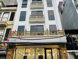 Siêu phẩm tòa building hoàng quốc việt 8 tầng có hầm vỉa hè ô tô tránh 120m2 chào 52 tỷ