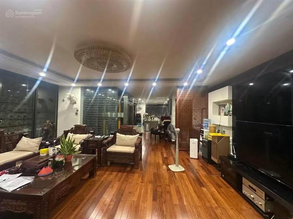 Bán tòa nhà mặt phố trần quốc hoàn 168m x 6 tầng mt khủng 12m 72 tỷ