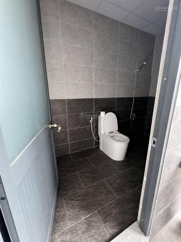 Bán nhà mặt phố hùng vương, 3,9 tỷ, 165,8m2, thị trấn ngãi giao, huyện châu đức