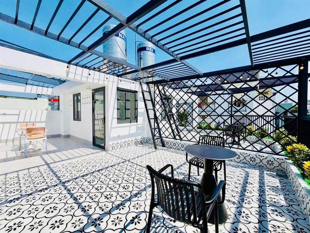 Bán nhà hẻm xe hơi 6m đường huỳnh văn nghệ, p.12, 4,3 x 10, 5 tầng giá 7.2 tỷ tl