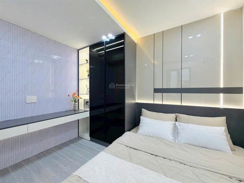 Bán nhà hẻm xe hơi 6m đường huỳnh văn nghệ, p.12, 4,3 x 10, 5 tầng giá 7.2 tỷ tl