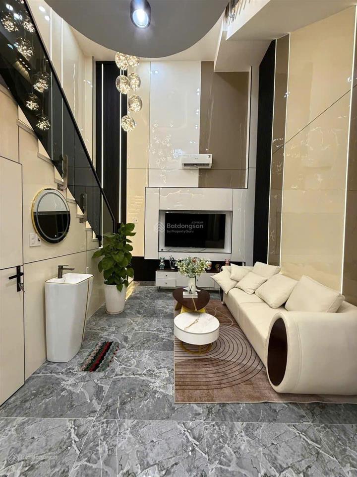 Bán nhà hẻm xe hơi 6m đường huỳnh văn nghệ, p.12, 4,3 x 10, 5 tầng giá 6.95 tỷ tl