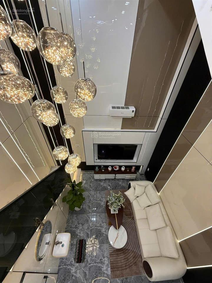 Bán nhà hẻm xe hơi 6m đường huỳnh văn nghệ, p.12, 4,3 x 10, 5 tầng giá 6.95 tỷ tl