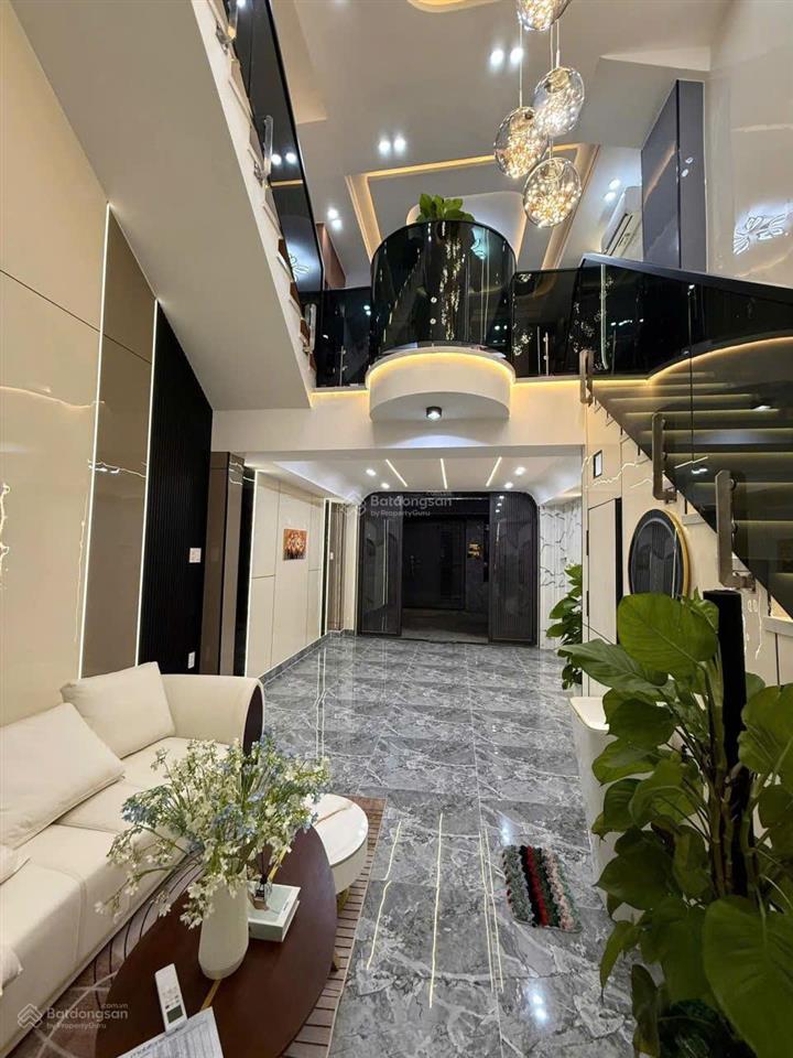 Bán nhà hẻm xe hơi 6m đường huỳnh văn nghệ, p.12, 4,3 x 10, 5 tầng giá 6.95 tỷ tl