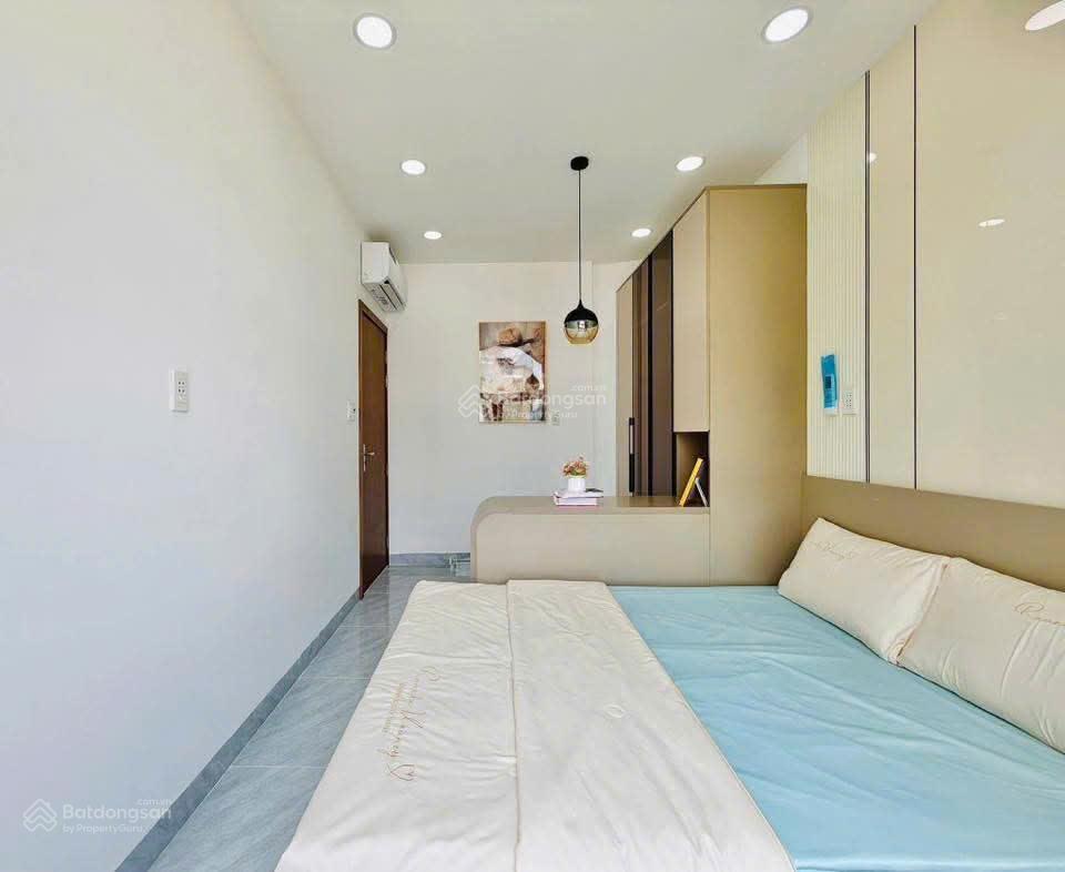 Bán nhà xây mới hẻm xe hơi sát mt đường phạm văn chiêu, p.13, 6 x 6, 3 tầng giá 5.39 tỷ tl