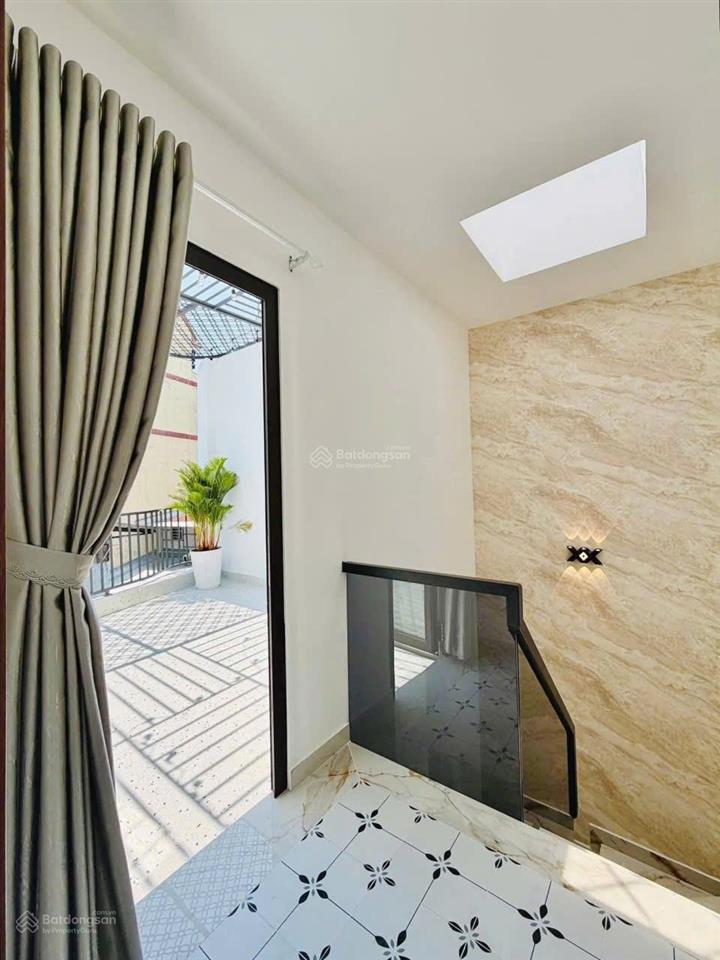 Bán nhà xây mới hẻm xe hơi sát mt đường phạm văn chiêu, p.13, 6 x 6, 3 tầng giá 5.39 tỷ tl