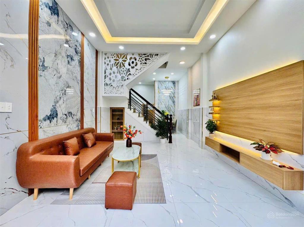 Bán nhà đẹp hẻm 4m đường phạm văn chiêu, p.14, 4,2 x 13, có phòng ngủ dưới trệt giá 5.75 tỷ tl