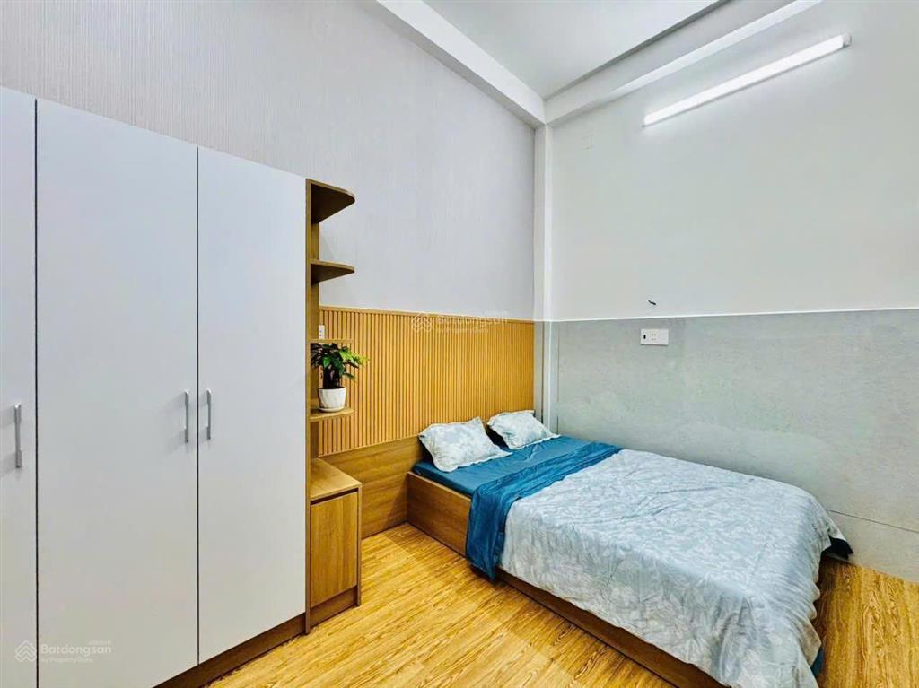 Bán nhà đẹp hẻm 4m đường phạm văn chiêu, p.14, 4,2 x 13, có phòng ngủ dưới trệt giá 5.75 tỷ tl