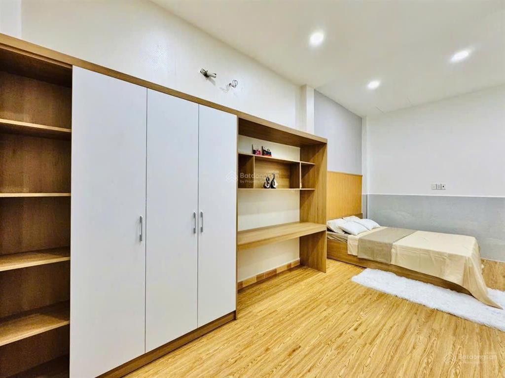 Bán nhà đẹp hẻm 4m đường phạm văn chiêu, p.14, 4,2 x 13, có phòng ngủ dưới trệt giá 5.75 tỷ tl