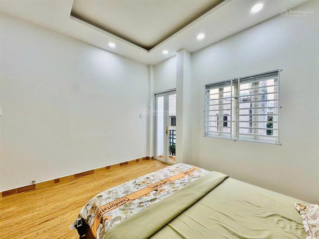 Bán nhà đẹp hẻm 4m đường phạm văn chiêu, p.14, 4,2 x 13, có phòng ngủ dưới trệt giá 5.75 tỷ tl