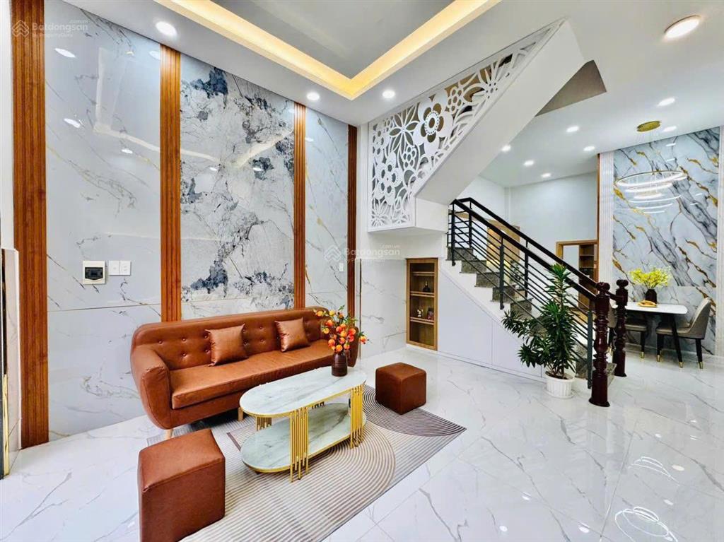 Bán nhà đẹp hẻm 4m đường phạm văn chiêu, p.14, 4,2 x 13, có phòng ngủ dưới trệt giá 5.75 tỷ tl