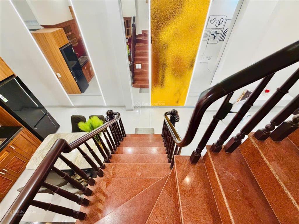 Bán nhà hẻm xe hơi 1 sẹc 5m thông tứ phía đường nguyễn văn khối, p.11, 4 x 13, giá 7.95 tỷ tl