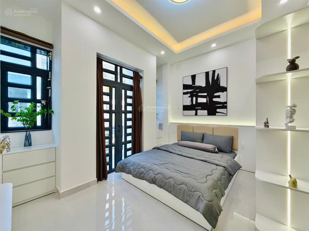 Bán nhà hẻm xe hơi 1 sẹc 5m thông tứ phía đường nguyễn văn khối, p.11, 4 x 13, giá 7.95 tỷ tl