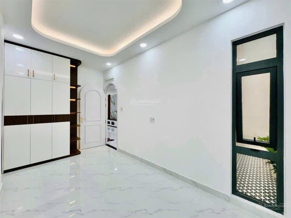 Bán nhà mới đẹp hẻm 3m đường lê đức thọ, p6, 5,4 x 13,5, 2 tầng, 3 phòng ngủ giá 5.5 tỷ tl