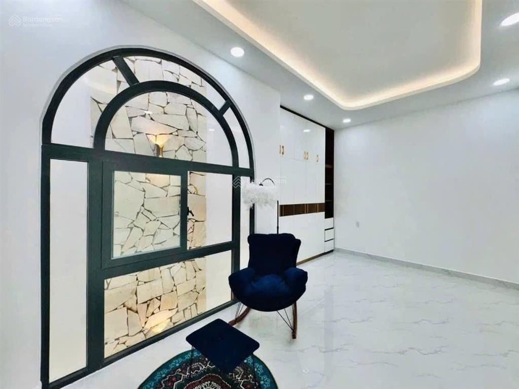 Bán nhà mới đẹp hẻm 3m đường lê đức thọ, p6, 5,4 x 13,5, 2 tầng, 3 phòng ngủ giá 5.5 tỷ tl