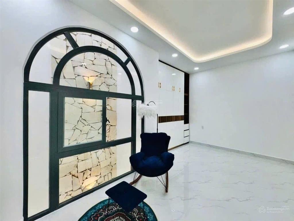 Bán nhà mới đẹp hẻm 3m đường lê đức thọ, p6, 5,4 x 13,5, 2 tầng, 3 phòng ngủ giá 5.5 tỷ tl