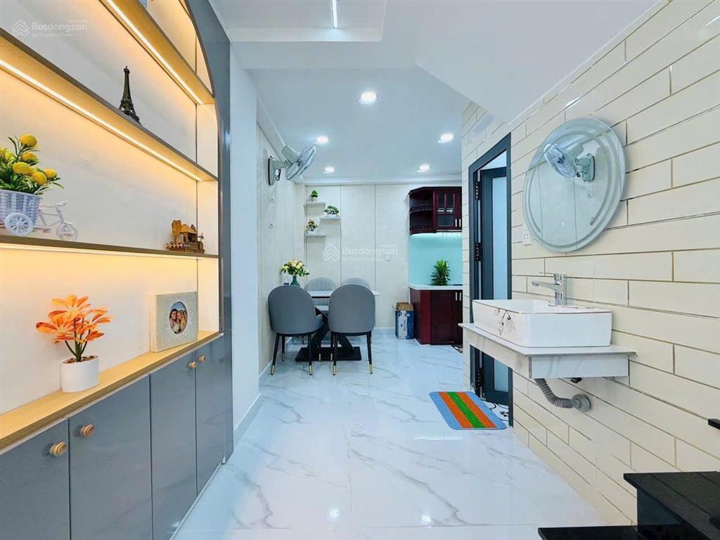 Bán nhà mới đẹp hẻm xe hơi 4m đường quang trung, p.8, 4 x 12, 3 phòng ngủ giá 6.45 tỷ tl