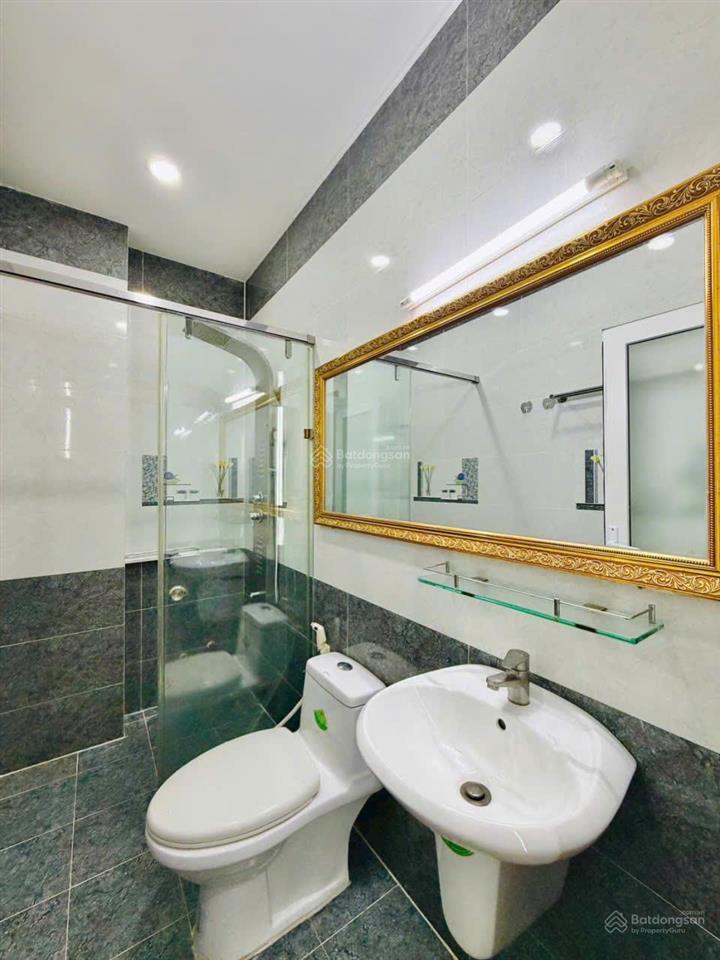 Bán nhà mặt tiền kinh doanh sầm uất đường nguyễn văn khối, p.8, 4 x 16, 6 tầng giá 15.5 tỷ tl