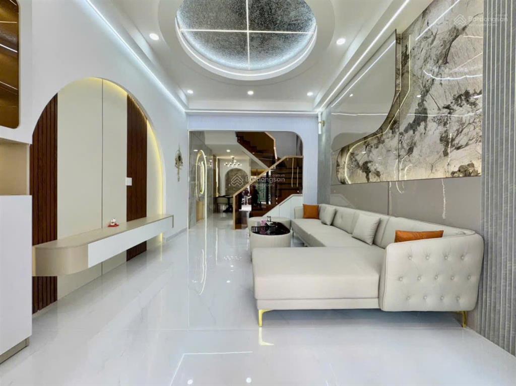 Giảm sâu 1 tỷ, bán nhà xây mới hẻm 8m thông đường phan huy ích, p.12, 4 x 18 giá 8.8 tỷ tl