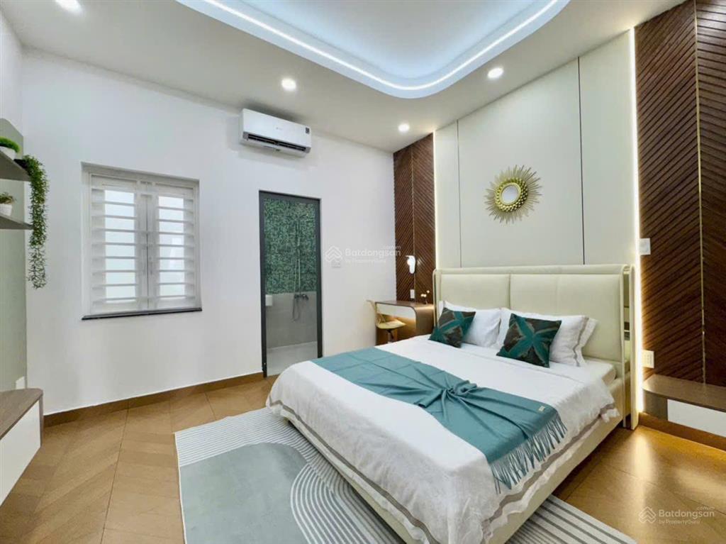 Giảm sâu 1 tỷ, bán nhà xây mới hẻm 8m thông đường phan huy ích, p.12, 4 x 18 giá 8.8 tỷ tl