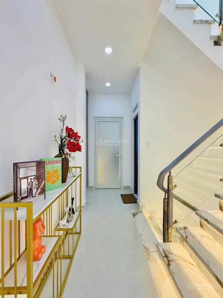Bán nhà xây mới hẻm 6m 2 xe hơi tránh nhau đường lê đức thọ, p.13, 4 x 12, giá 7.38 tỷ tl