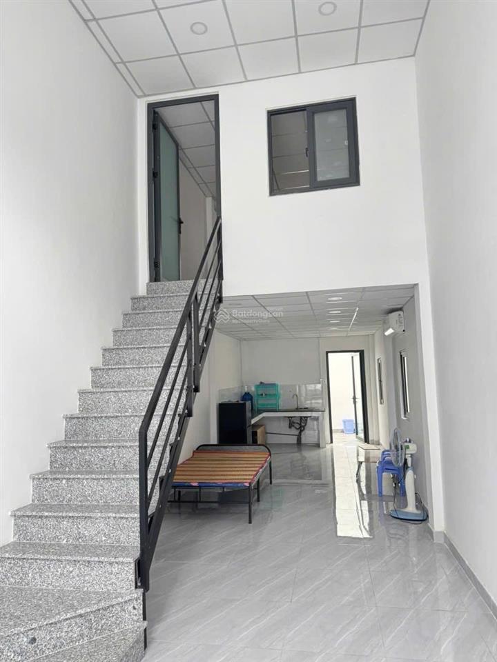 Bán đất tặng nhà, bán nhà hẻm xe hơi đường lê đức thọ, p.17, 4 x 18m giá 4.65 tỷ tl.