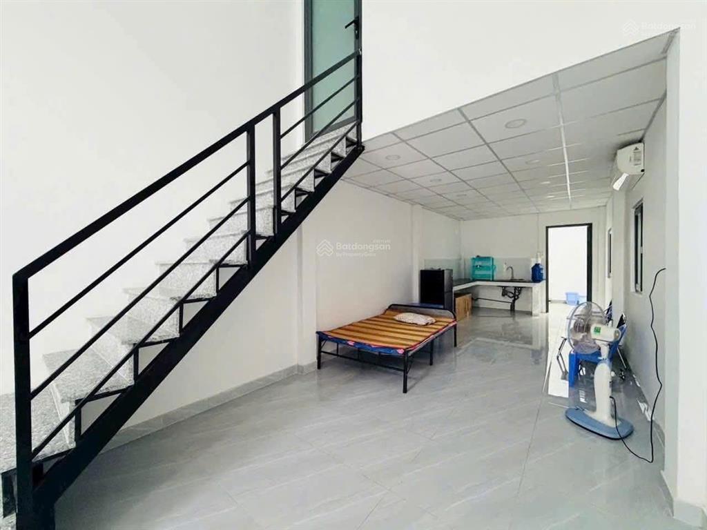 Bán đất tặng nhà, bán nhà hẻm xe hơi đường lê đức thọ, p.17, 4 x 18m giá 4.65 tỷ tl.