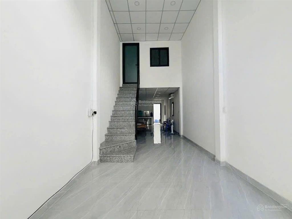 Bán đất tặng nhà, bán nhà hẻm xe hơi đường lê đức thọ, p.17, 4 x 18m giá 4.65 tỷ tl.
