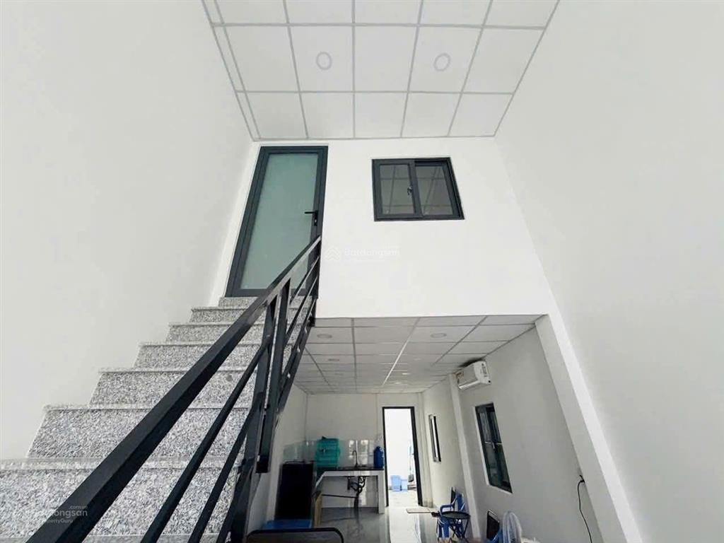 Bán đất tặng nhà, bán nhà hẻm xe hơi đường lê đức thọ, p.17, 4 x 18m giá 4.65 tỷ tl.