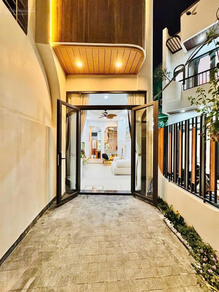 Giảm mạnh 550 triệu, bán nhà hẻm xe hơi thông đường số 59, p.14, 3.5 x 18.8 giá 5.99 tỷ tl