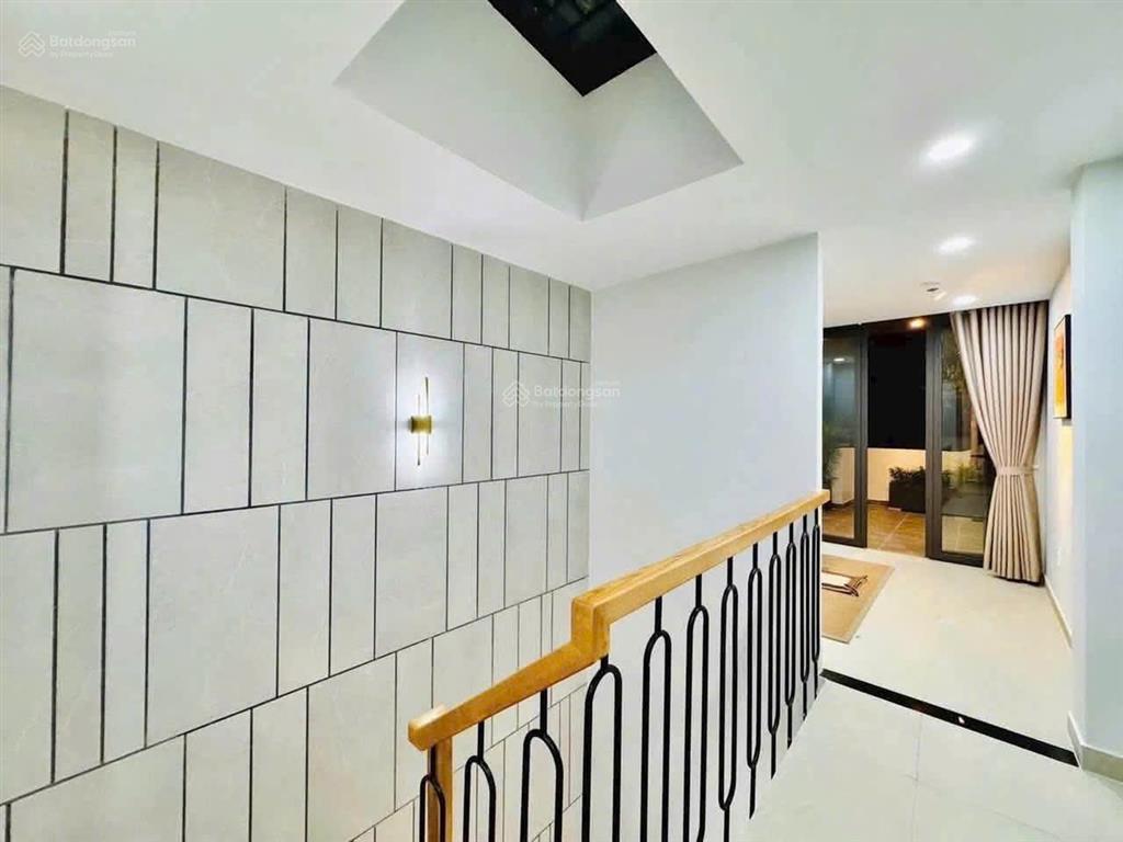 Giảm mạnh 550 triệu, bán nhà hẻm xe hơi thông đường số 59, p.14, 3.5 x 18.8 giá 5.99 tỷ tl