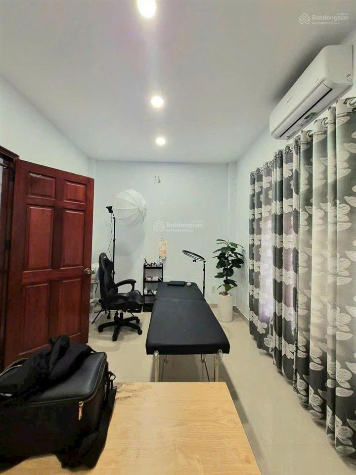 Bán nhà hẻm xe tải 8m đường số 9, p.16, xe hơi 7 chỗ vô nhà, 4.4 x 13, 4 tầng giá 7.45 tỷ tl