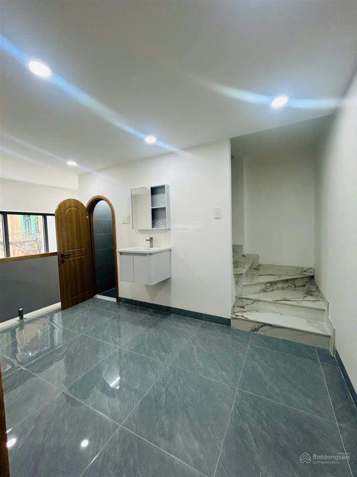 Bán nhà hẻm 3m đường quang trung, phường 10, 4.4 x 9.5, 3 tầng giá 4.9 tỷ tl