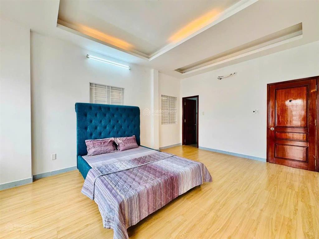 Bán nhà hẻm xe hơi đậu cửa đường thống nhất, p.16, 4.3 x 13, nh 4.76m, 4 tầng giá 6.5 tỷ tl